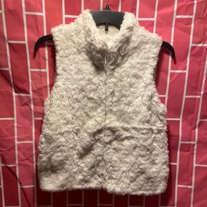 Girls’ Gap Kids White Plush Faux Fur Lined Vest Sz Large 10/11 Years Old